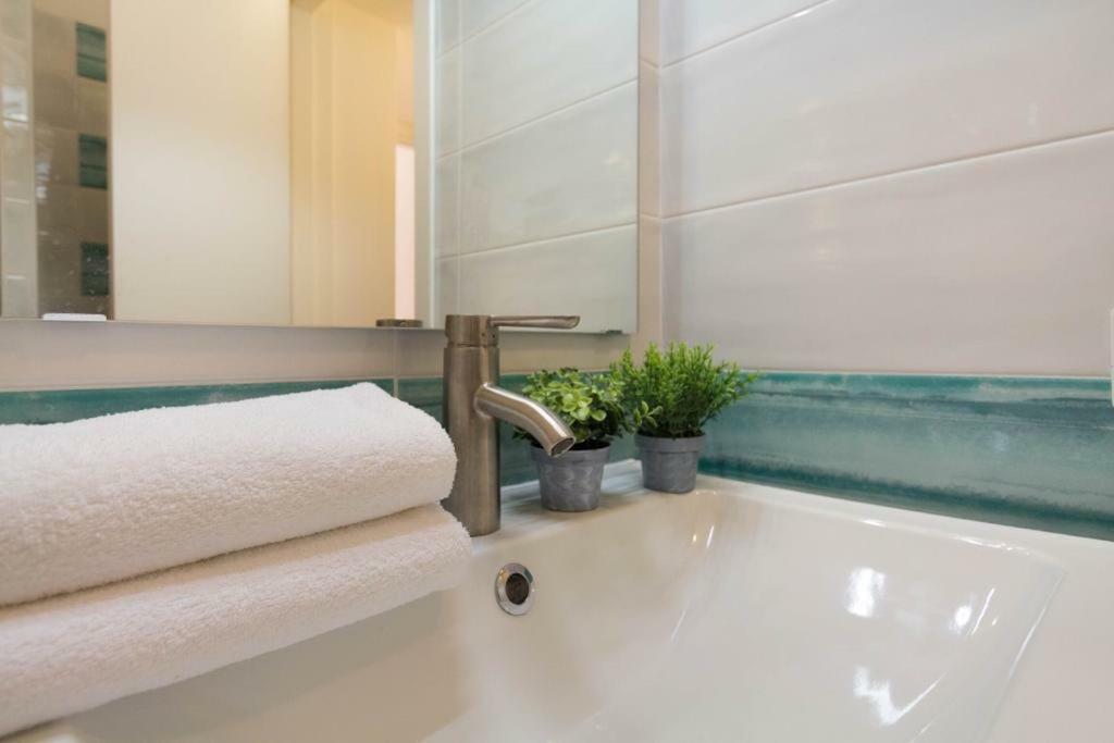 Karakaralis Apartment Каляри Екстериор снимка